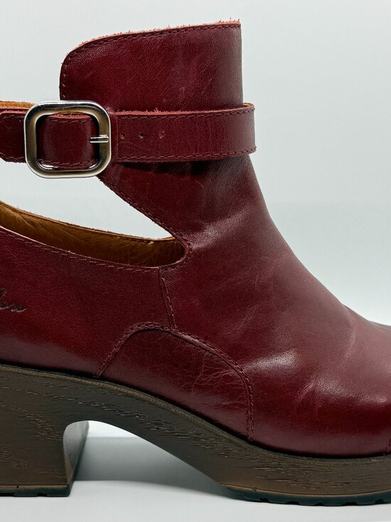 Calou Stockholm Shoes - Calou Boots (new) maroon size 9
